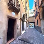 Appartement Attico Esclusivo Piazza Delle Erbe - Santa Anastasia