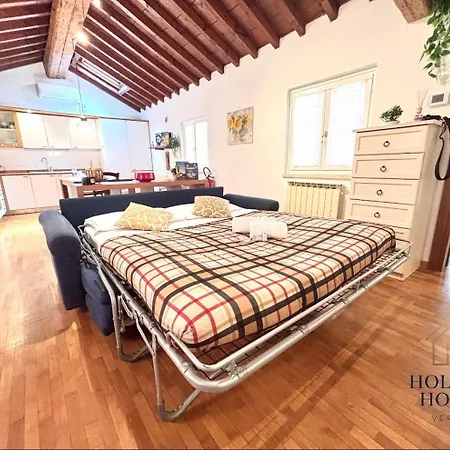 Attico Esclusivo Piazza Delle Erbe - Santa Anastasia *